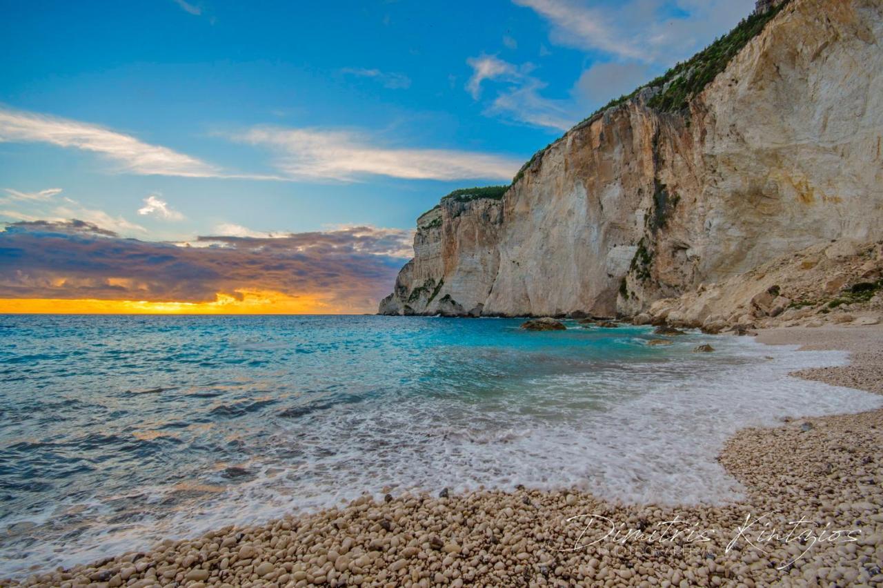 Paxos Fairytales Lovenest 1 Gáios Exterior foto